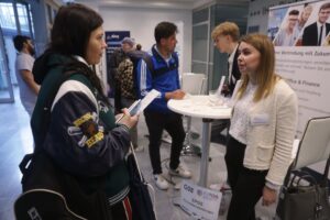 Українці отримали умову для виплат в Німеччині