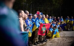 Уряд оновив порядок надання допомоги звільненим з полону військовим