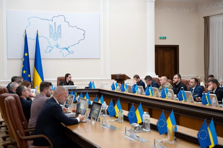 Уряд оновив порядок перетину держкордону