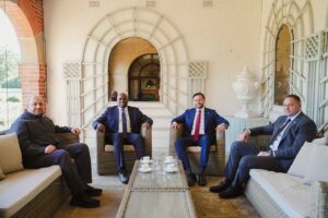 Єрмак пояснив позицію Києва щодо припинення вогню