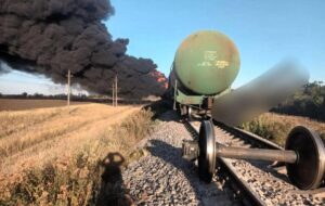 З’явились кадри знищення поїзду РФ на Запоріжжі