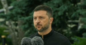 Зеленський привітав з днем Державного прапора