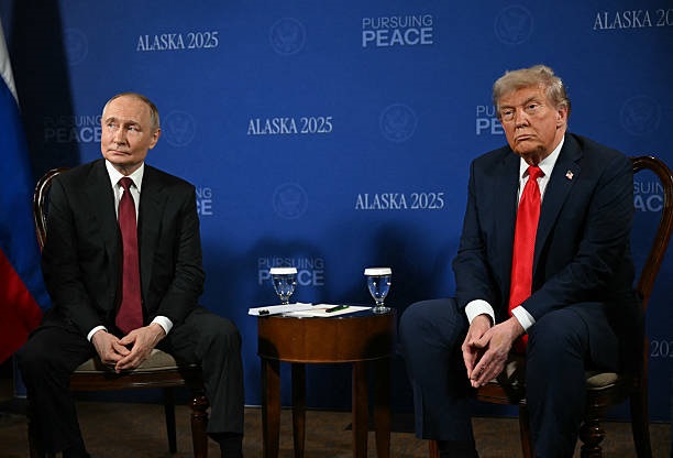 Зустріч Путіна та Трампа “три на три” завершилася