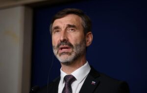 Атака дронів на Польщу: уряд Словаччини зробив заяву про Україну