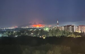 Другий за ніч: у РФ палає ще один НПЗ