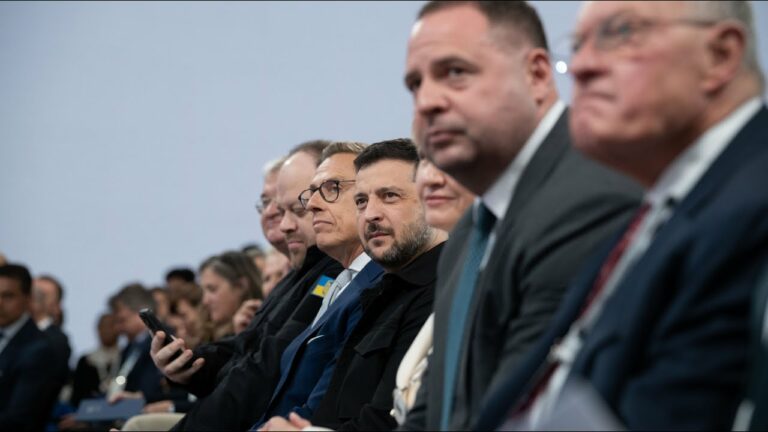 Виступ Володимира Зеленського на щорічній зустрічі «Ялтинська європейська стратегія» (YES)