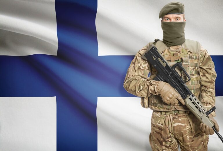 Фінляндія задумала створити найбільшу армію в ЄС