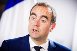 Макрон призначив нового прем’єра Франції