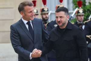 Макрон зробив заяву про гарантії безпеки Україні