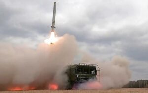 Масштабна тривога в Україні: Росія атакує ракетами