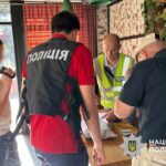 Продавав “бронь” за $10 000: у Києві затримали посадовця Міноборони
