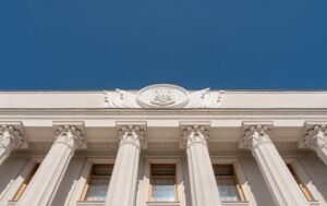 Рада офіційно відновила трансляції засідань