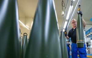 Rheinmetall отримав велике замовлення на снаряди для таємного покупця