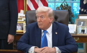 Трамп прокоментував появу літаків РФ над Естонією