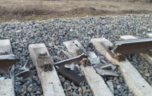 У РФ на залізниці через вибухи загинули двоє людей