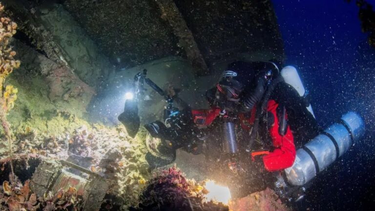 З Егейського моря дістали артефакти з легендарного Британніка