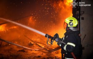 Новини України - Атака на Одещину: спалахнули масштабні пожежі