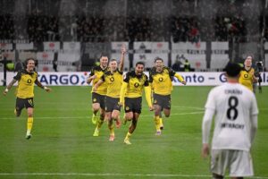 Новини спорту - Боруссія Дортмунд вибила Айнтрахт з Кубка Німеччини по пенальті