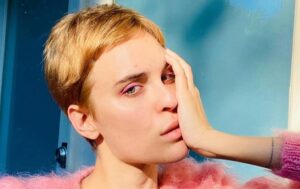 Новини культури - Донька Брюса Вілліса прийняла рису, через яку її цькували роками