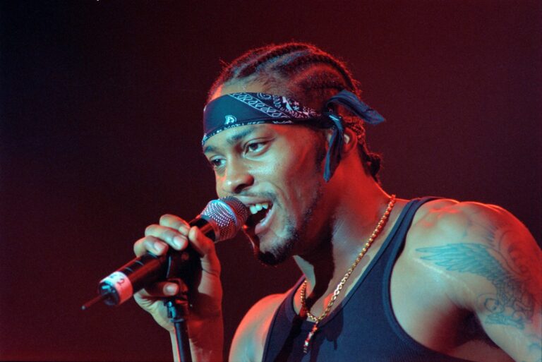 Помер культовий R&B-співак D’Angelo