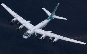 Новини України - РФ підняла в небо Ту-95: коли чекати ракет