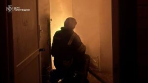 Росіяни атакували підприємство в Чернігові