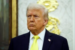 Сенат США готовий ухвалити санкції проти РФ, Трамп каже: “стоп”
