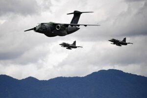 Швеція надасть Києву літаки радіолокації та Gripen