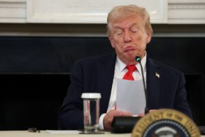 Новини України - Трамп чекає на переговори. Що з припиненням вогню?
