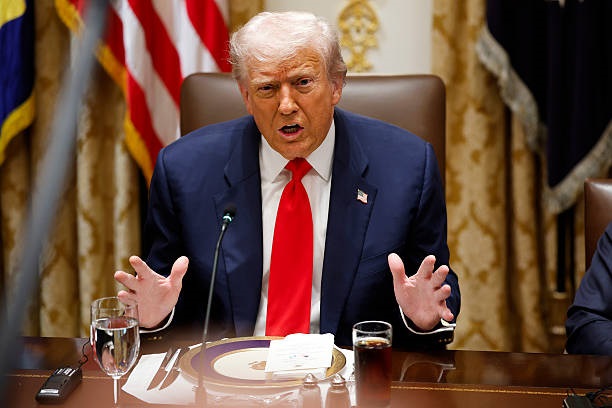 Трамп: Четвертий рік. Путін мав виграти за тиждень