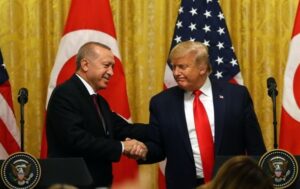 Трамп вважає, що Ердоган може посприяти завершенню війни в Україні