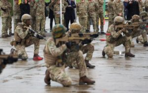 У Бельгії над військовим об’єктом кружляли невідомі дрони