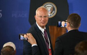 ЗМІ дізналися про візит представника Путіна у США