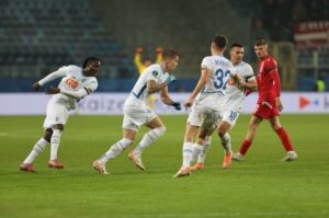 Новини спорту - Динамо влаштувало гольове шоу в матчі зі Зрінські