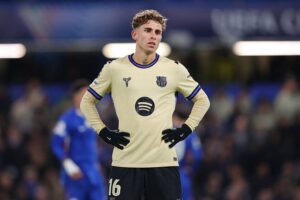 Футболіст Лопес не гратиме за Барселону два тижні