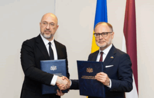 Новини світу - Латвія передасть Україні понад 20 Patria