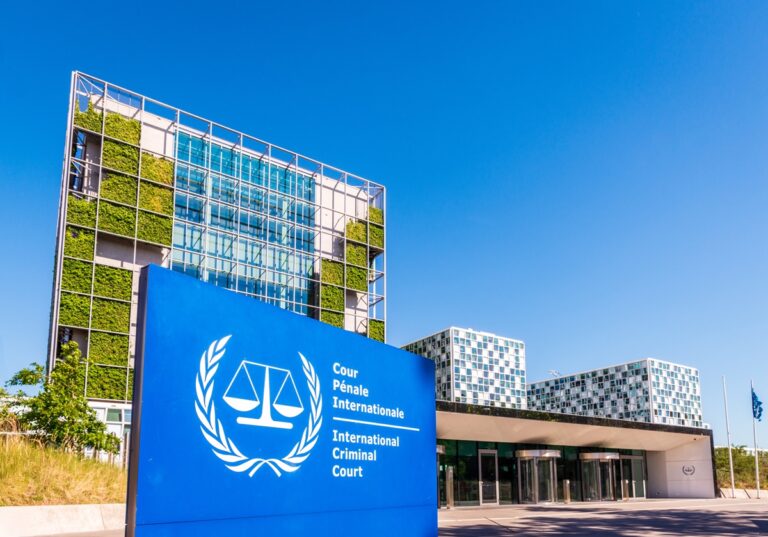 Міжнародний кримінальний суд відмовився від Microsoft