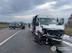 Новини України - На Прикарпатті у ДТП з автобусом загинула людина, восьмеро постраждалих