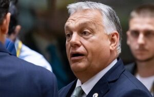 Орбан сказав, як закінчити війну в Україні