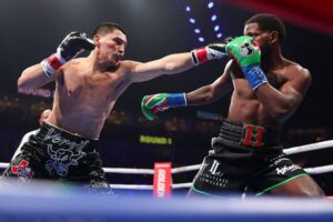 Новини спорту - Ортіс захистив тимчасовий титул, швидко перемігши Лубіна