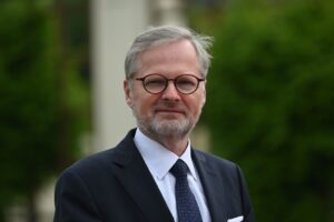 Новини світу - Проукраїнський уряд Фіали подав у відставку