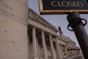 Новини світу - Шатдаун у США зупинив продаж зброї союзникам НАТО - ЗМІ