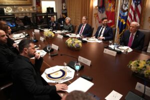 Новини світу - США погрожують припинити постачання зброї Україні - ЗМІ