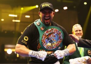 Титулований Агіт Кабаєл сповнений ентузіазму та пропонує Усику бій із собою