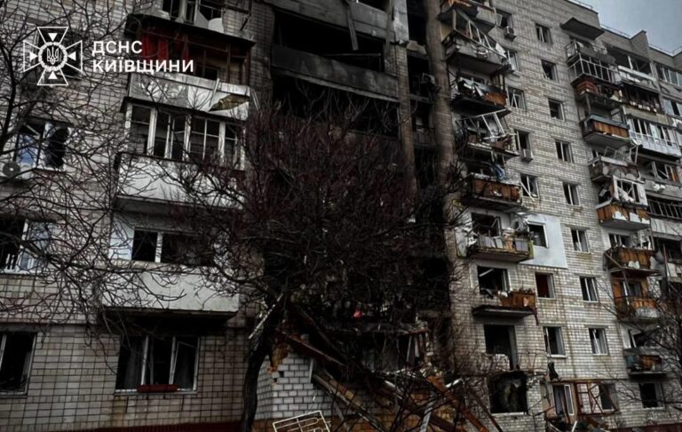 У Вишгороді показали наслідки атаки “шахедів”