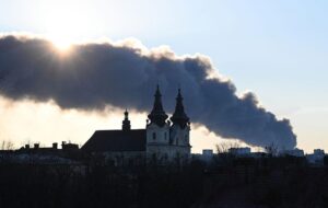 Новини політики - Україна першою в світі готує позов проти РФ через кліматичні зміни