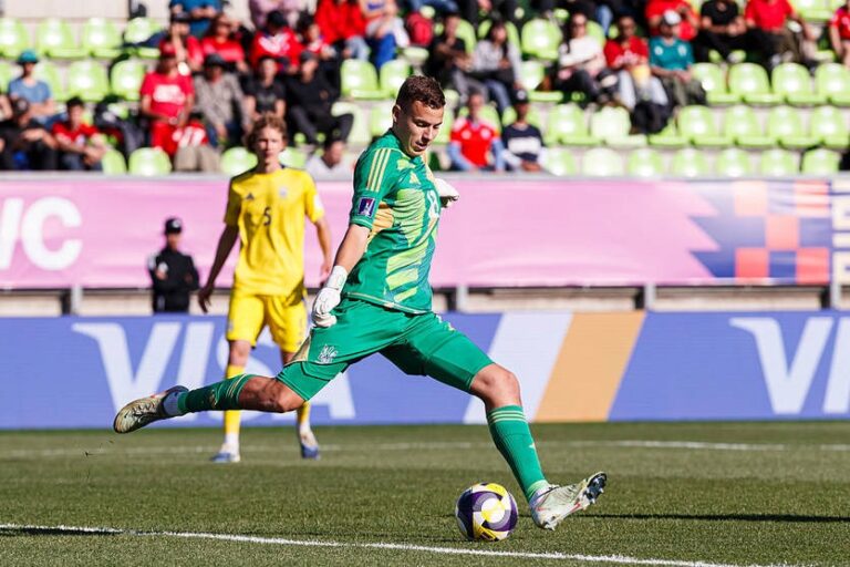 Український воротар розповів про свій досвід перебування в Челсі