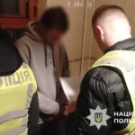 В Києві троє молодиків побили військового, що перебував на реабілітації