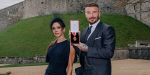 Вікторія Бекхем зворушливо привітала чоловіка після того, як він став сером