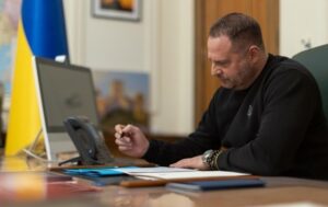 Єрмак планував летіти на зустріч із Віткоффом і зятем Трампа – ЗМІ